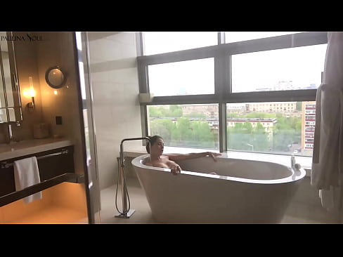 ❤️ Valtava babe runkkaa intohimoisesti pilluaan kylpyhuoneessa ❤❌ Super seksi at fi.tube-sexer-com.ru